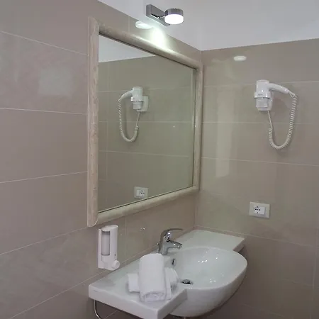 Il Girasole Hotel 2*